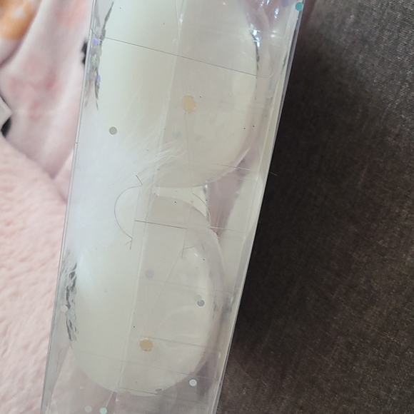 🎄❄️Stunning Feathered Holiday Christmas Swan Ornaments ✨️Elegant - Picture 6 of 6